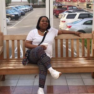 Meet your Posher, Danitra